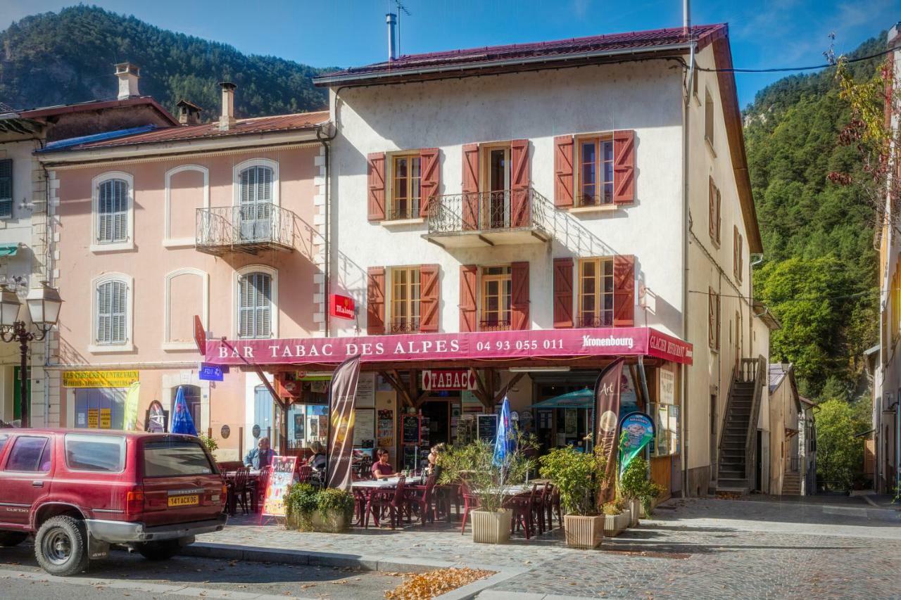 Relais Des Alpes Ξενοδοχείο Guillaumes Εξωτερικό φωτογραφία